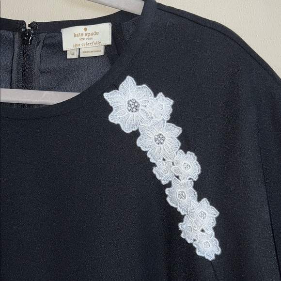 Kate Spade Black Top with White Floral Details - Picture 4 of 4
